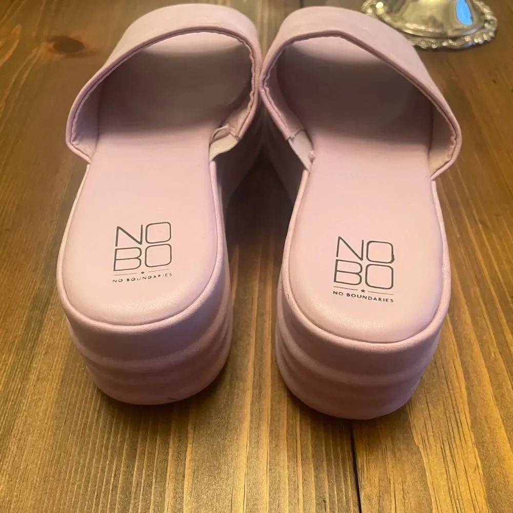 NOBO chunky faux suede slides size 10